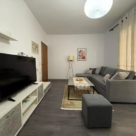 Daire Juli's Spot Tiran